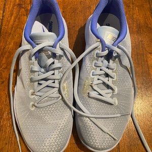Brand new blue Nike women’s Flywire sneakers, size 8.5